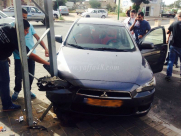 بالصور: حادث طرق ذاتي في مدينة اللد دون وقوع إصابات 